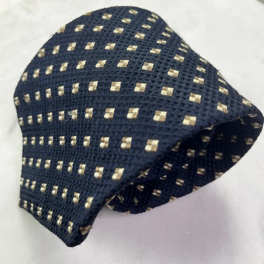 Stafford Executive Mens 100% Silk Tie Navy Blue Gold Geometric Necktie